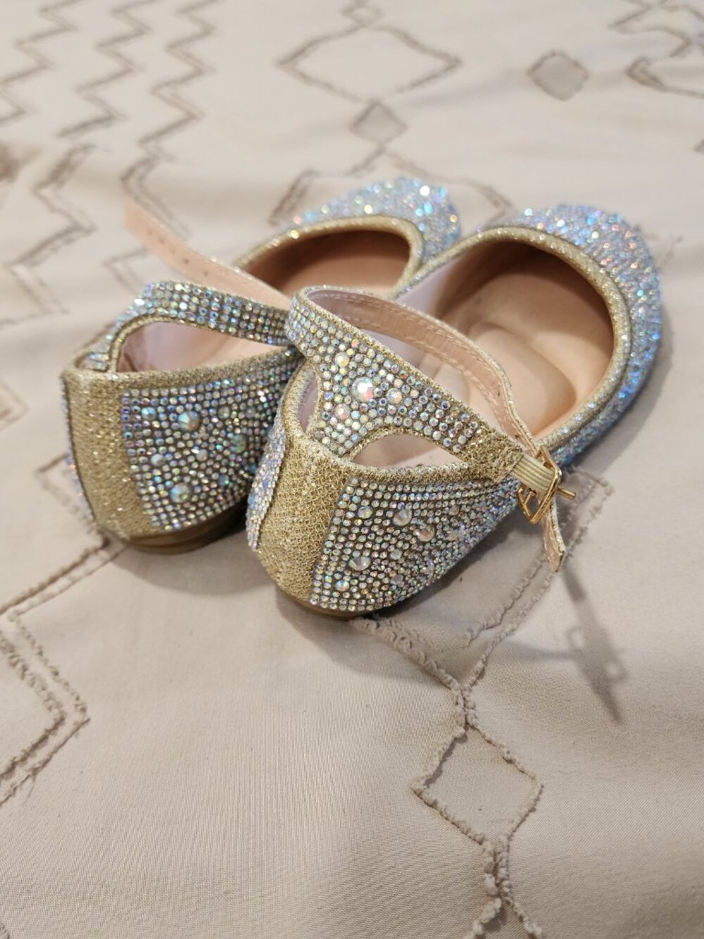 Link - Girls Rhinestone Studded Flats - Picture 3 of 4
